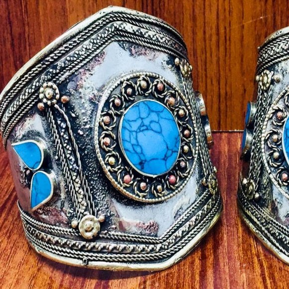 single Big Vintage Tribal Cuff Bracelet, Boho Handmade Cuff Bracelet, Kuchi - Picture 6 of 7